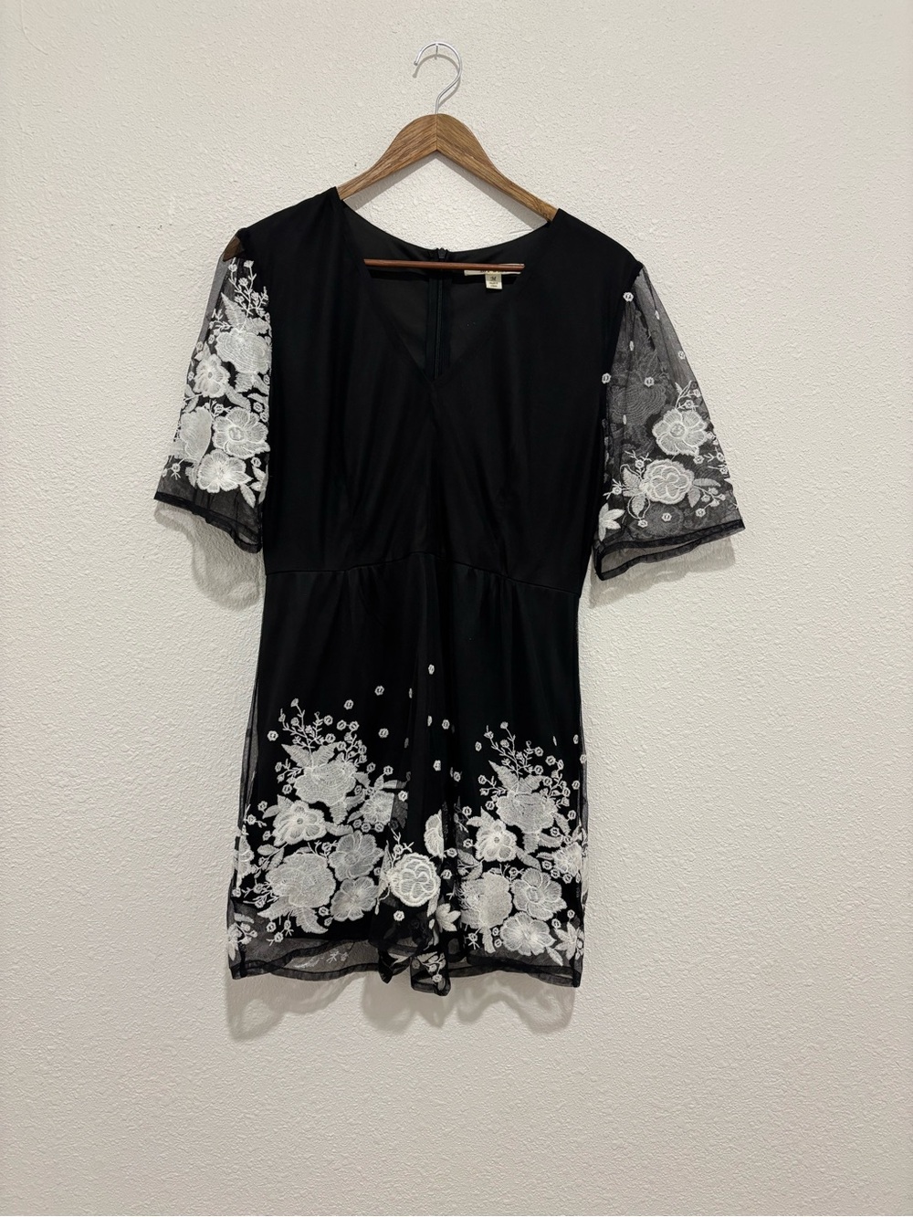 miami Classic Black Women's Top